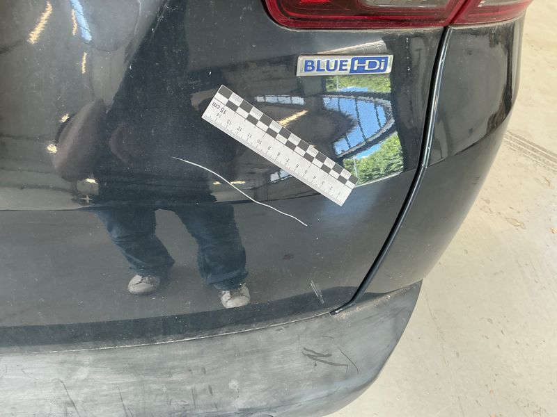 Peugeot 2008 1.6 Blue-HDi Allure 2016 – снимка 31