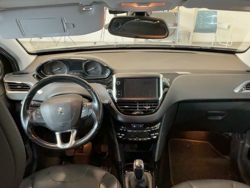 Peugeot 2008 1.6 Blue-HDi Allure 2016 – снимка 17