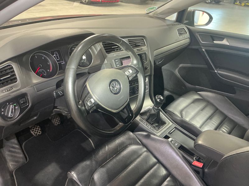 Volkswagen Golf VII 2.0 TDI Comfortline 4Motion BlueMotion Tech 2013 – снимка 32