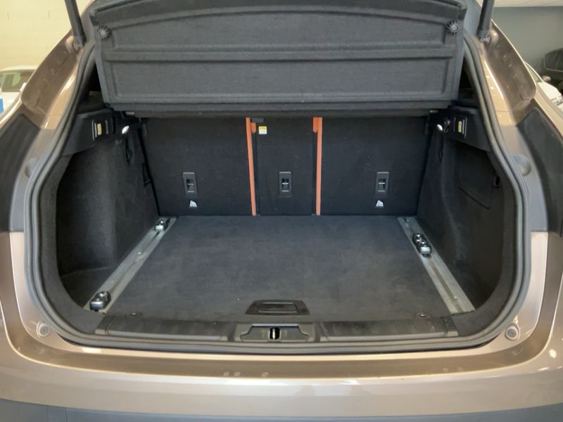 Jaguar F-Pace 30d Portfolio AWD 2016 – снимка 15