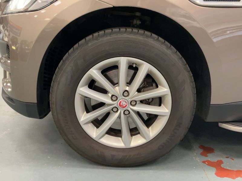 Jaguar F-Pace 30d Portfolio AWD 2016 – снимка 3