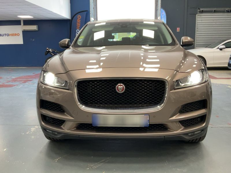 Jaguar F-Pace 30d Portfolio AWD 2016 – снимка 14