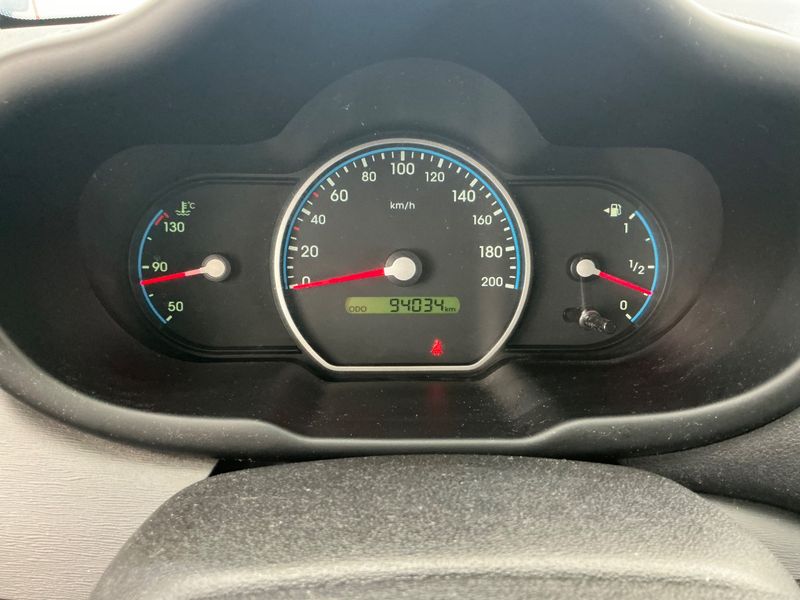 Hyundai i10 1.1 Classic 2009 – снимка 4