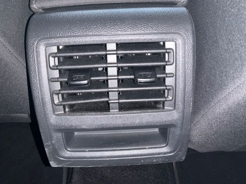 Volkswagen Golf VIII 1.5 TSI ACT Life 2020 – снимка 22