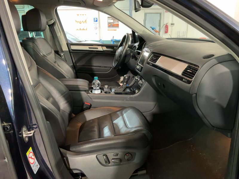 Volkswagen Touareg 3.0 V6 TDI Executive BlueMotion Tech 2014 – снимка 11