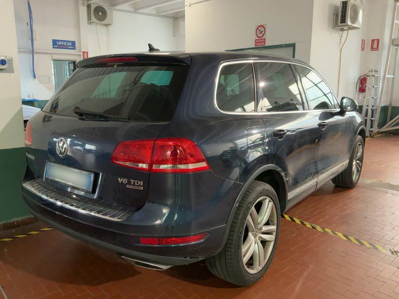 Volkswagen Touareg 3.0 V6 TDI Executive BlueMotion Tech 2014 – снимка на щета