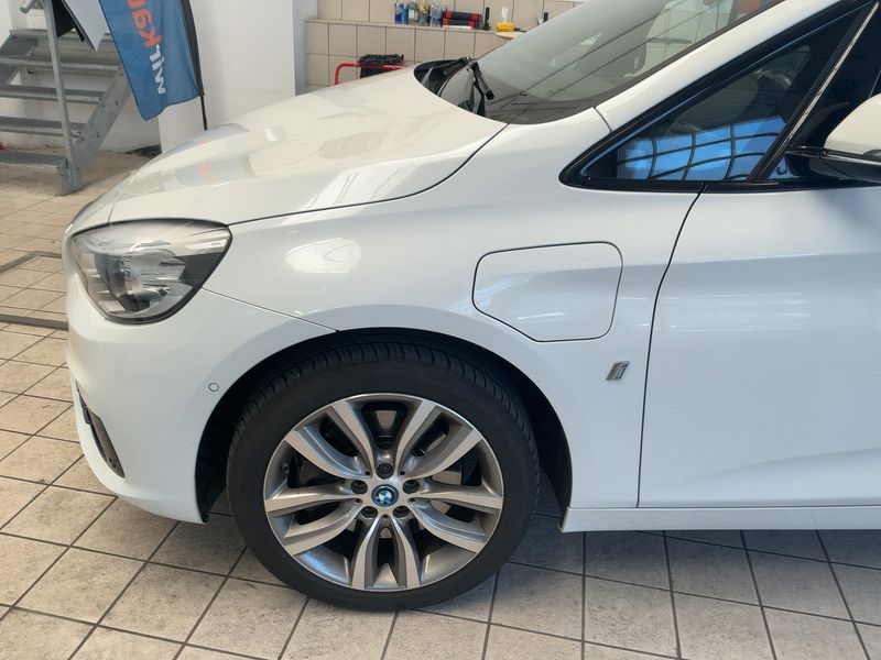 BMW 2er 225xe Active Tourer Sport Line 2017 – снимка 2
