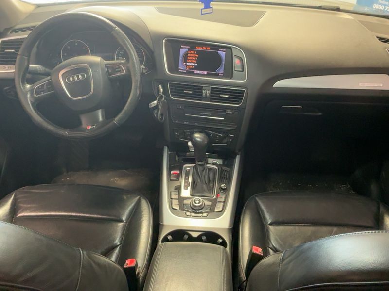 Audi Q5 2.0 TDI quattro S line 2012 – снимка 17