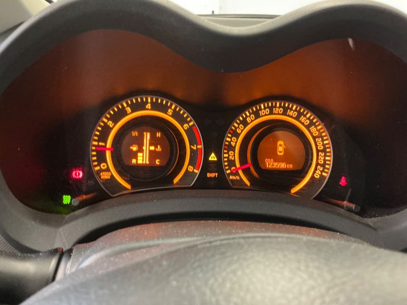 Toyota Auris 1.3 Life 2010 – снимка 4