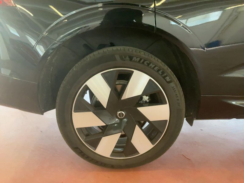 Volvo XC60 2.0 T8 Recharge Plug-in Hybrid Ultimate Dark AWD 2022 – снимка 9