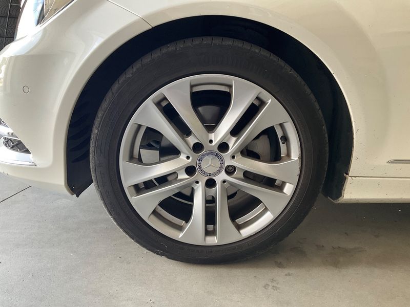 Mercedes-Benz C-Klasse C 200 CDI BlueEfficiency Avantgarde 2013 – снимка 17