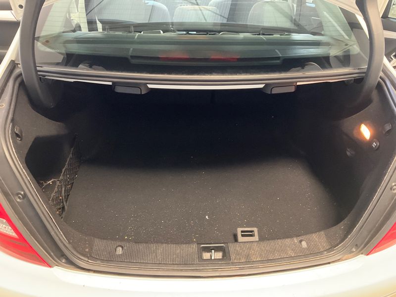 Mercedes-Benz C-Klasse C 200 CDI BlueEfficiency Avantgarde 2013 – снимка 10