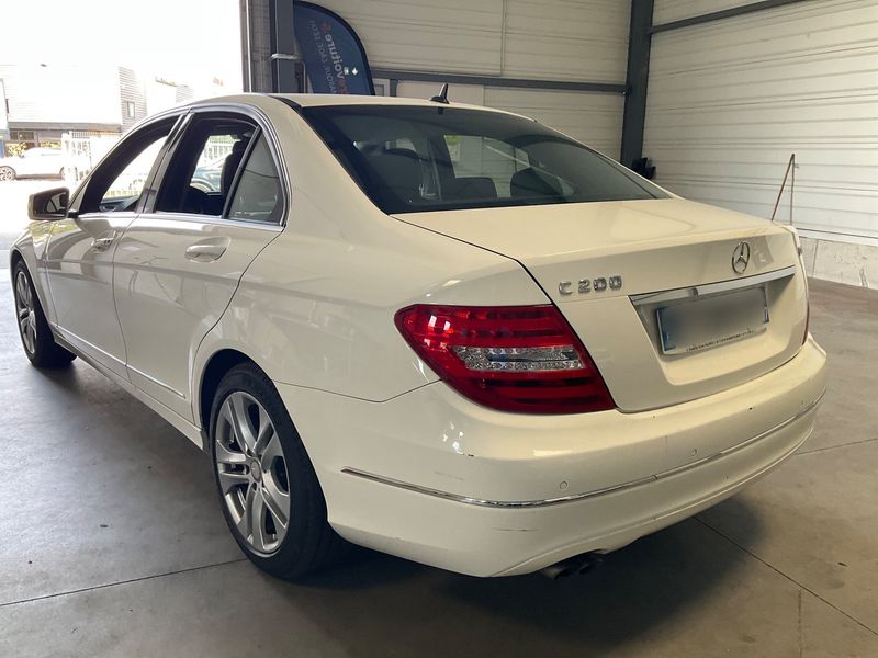 Mercedes-Benz C-Klasse C 200 CDI BlueEfficiency Avantgarde 2013 – снимка 3