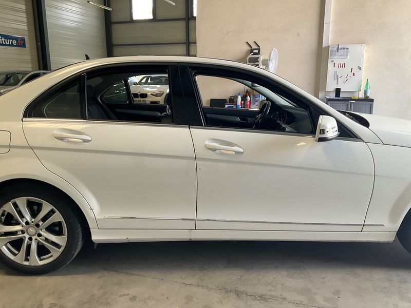 Mercedes-Benz C-Klasse C 200 CDI BlueEfficiency Avantgarde 2013 – снимка 7