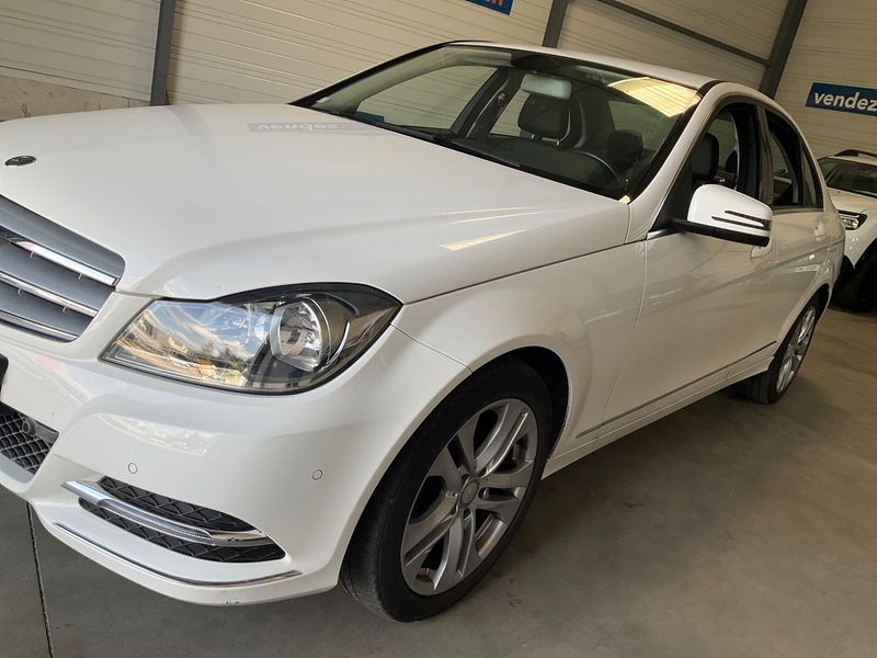 Mercedes-Benz C-Klasse C 200 CDI BlueEfficiency Avantgarde 2013 – снимка 2