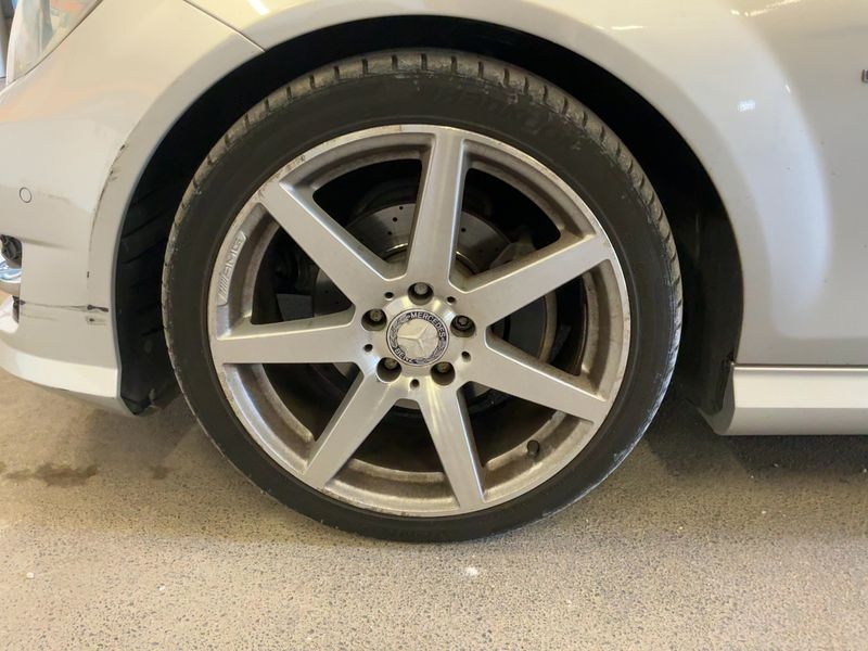 Mercedes-Benz C-Klasse C 220 CDI BlueEfficiency 2012 – снимка 17