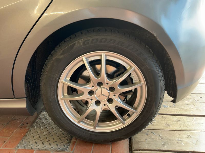 Mercedes-Benz A-Klasse A 180 CDI BlueEfficiency Urban 2012 – снимка 5