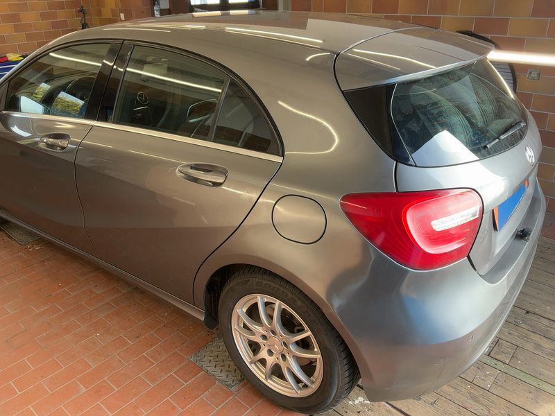 Mercedes-Benz A-Klasse A 180 CDI BlueEfficiency Urban 2012 – снимка 6