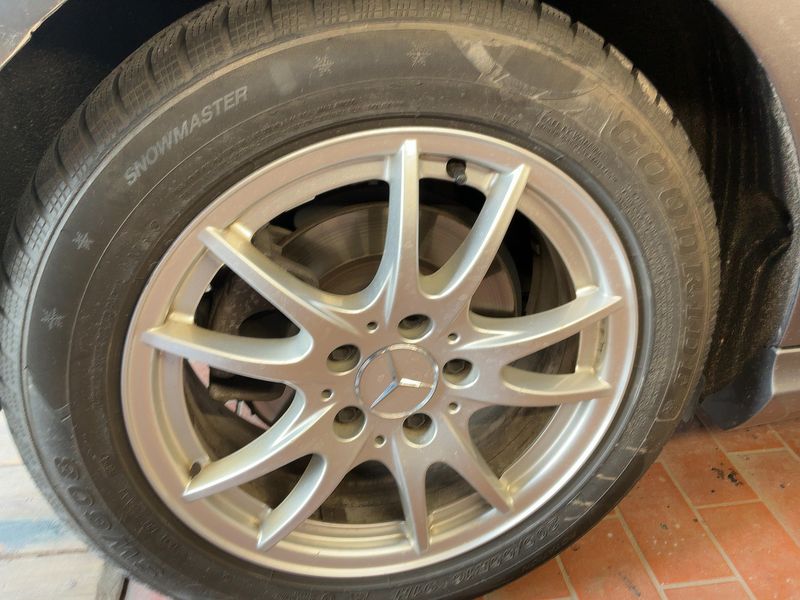 Mercedes-Benz A-Klasse A 180 CDI BlueEfficiency Urban 2012 – снимка 9