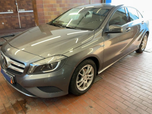 Mercedes-Benz A-Klasse A 180 CDI BlueEfficiency Urban 2012 – снимка 1