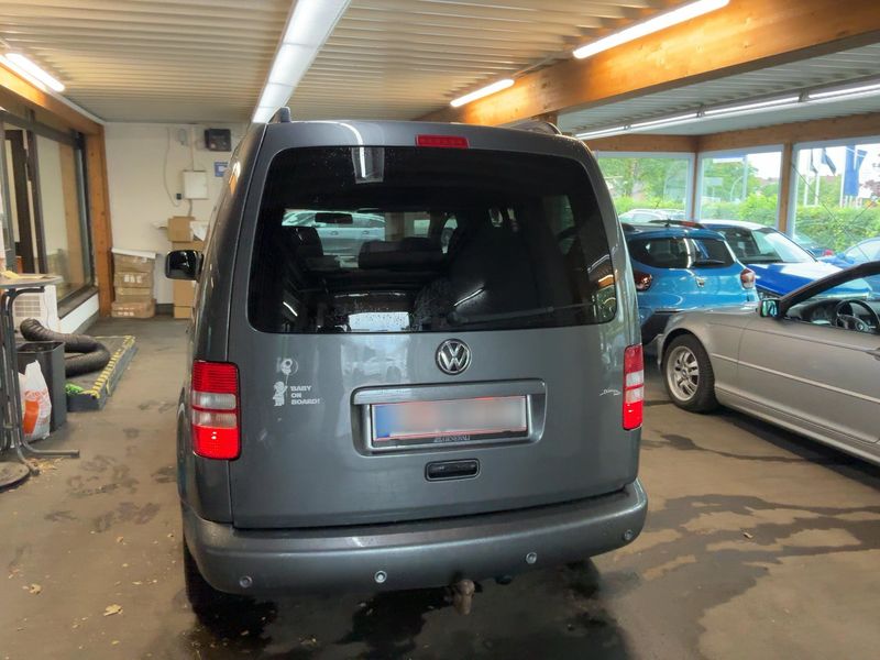 Volkswagen Caddy 2.0 TDI Trendline 4Motion 2011 – снимка 7