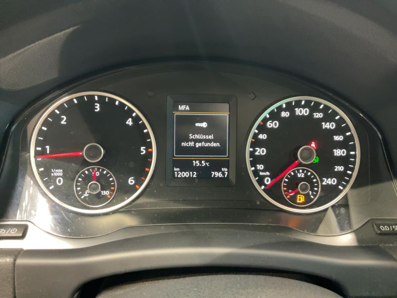 Volkswagen Tiguan 2.0 TDI Lounge Sport & Style 4Motion BlueMotion Tech 2015 – снимка 18