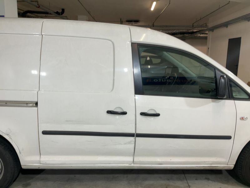 Volkswagen Caddy 1.6 TDI Maxi Kasten 2011 – снимка 10