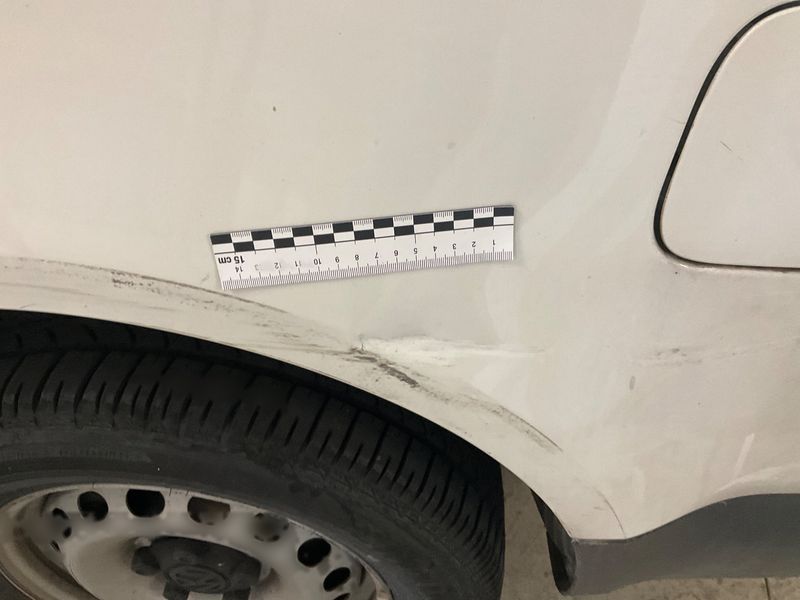 Volkswagen Caddy 1.6 TDI Maxi Kasten 2011 – снимка 31