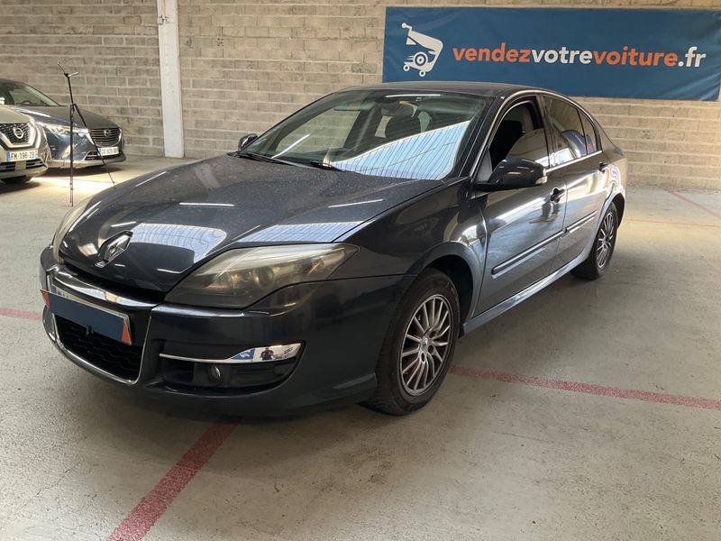 Renault Laguna 2.0 dCi Black Edition 2011 – снимка 1