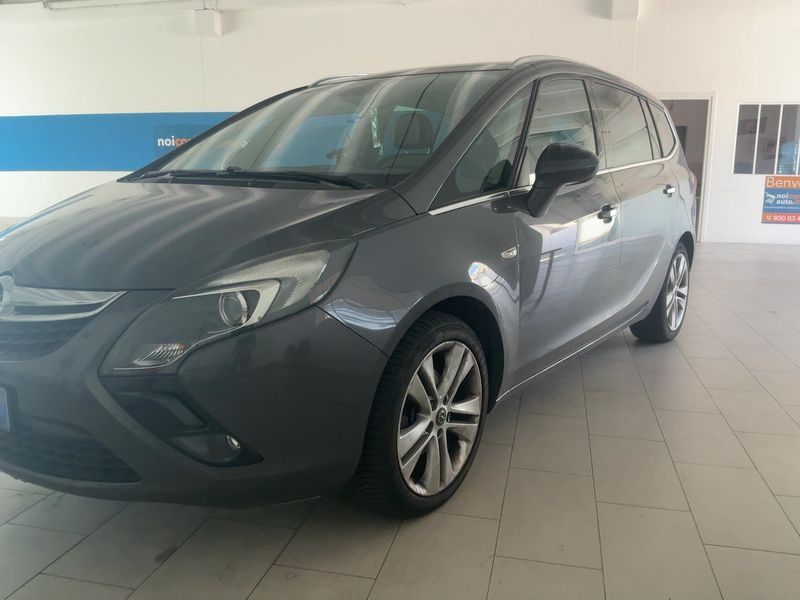 Opel Zafira Tourer 2.0 CDTI Cosmo 2012 – снимка 2
