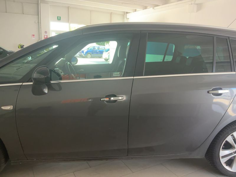 Opel Zafira Tourer 2.0 CDTI Cosmo 2012 – снимка 4