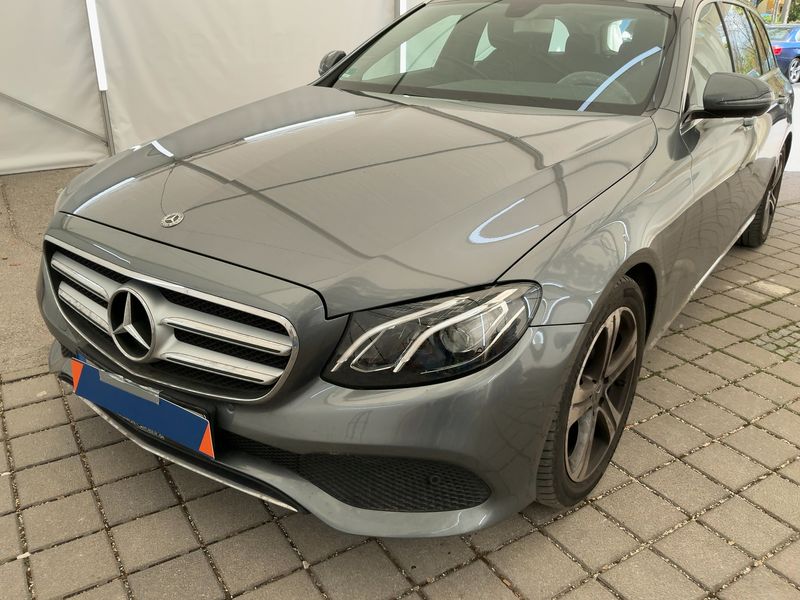Mercedes-Benz E-Klasse E 200 T Avantgarde 2018 – снимка 2