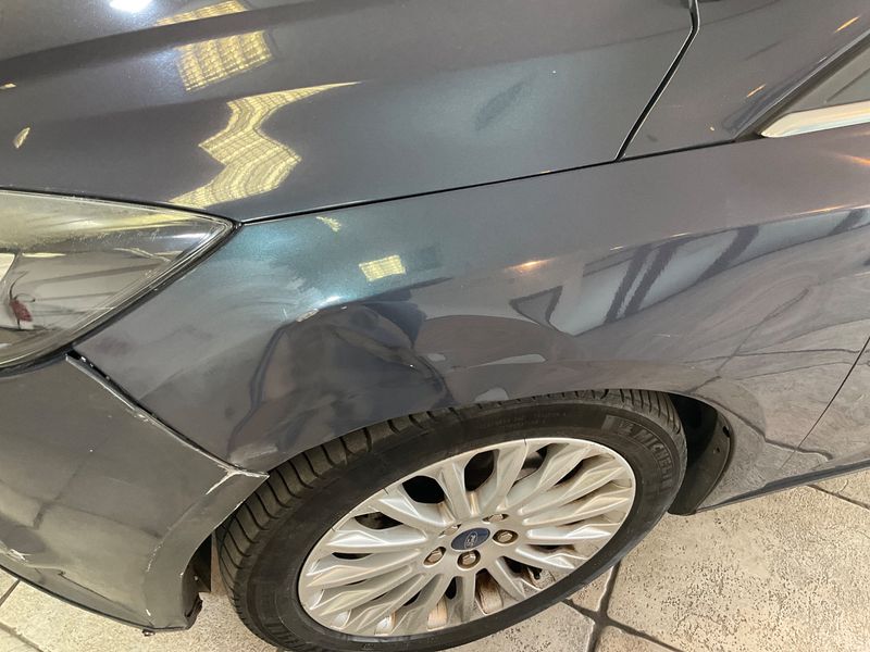 Ford Focus 1.6 TDCi Titanium 2012 – снимка 28