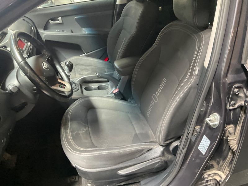 Kia Sportage 1.7 CRDi Active 2WD 2013 – снимка 26