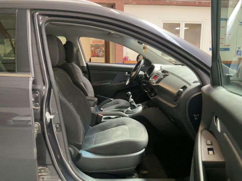 Kia Sportage 1.7 CRDi Active 2WD 2013 – снимка 16