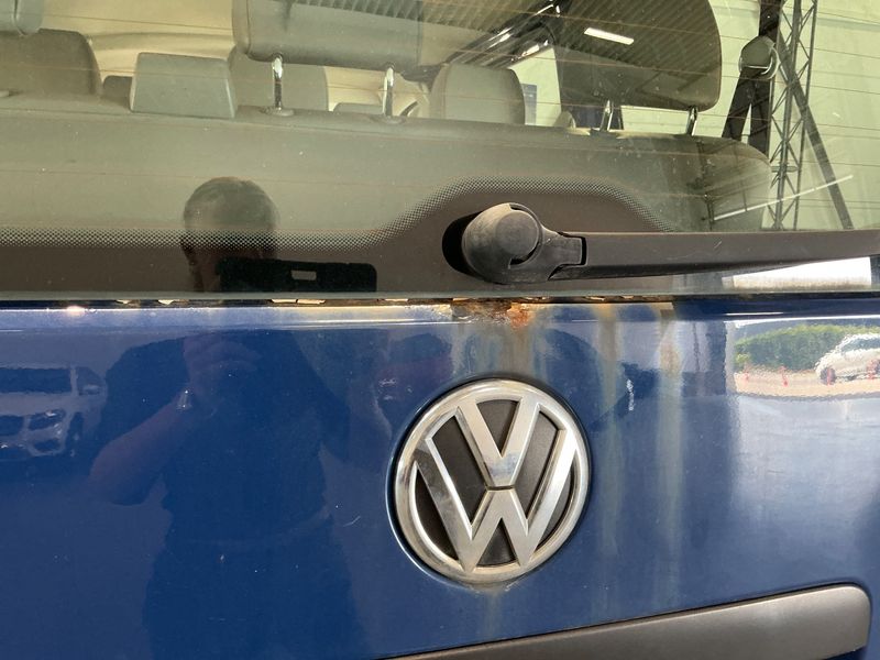 Volkswagen T5 Kombi 2.0 TDI 2011 – снимка 39