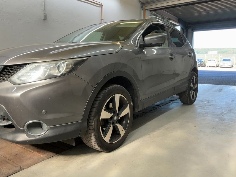 Nissan Qashqai 1.2 360 2014 – снимка 2