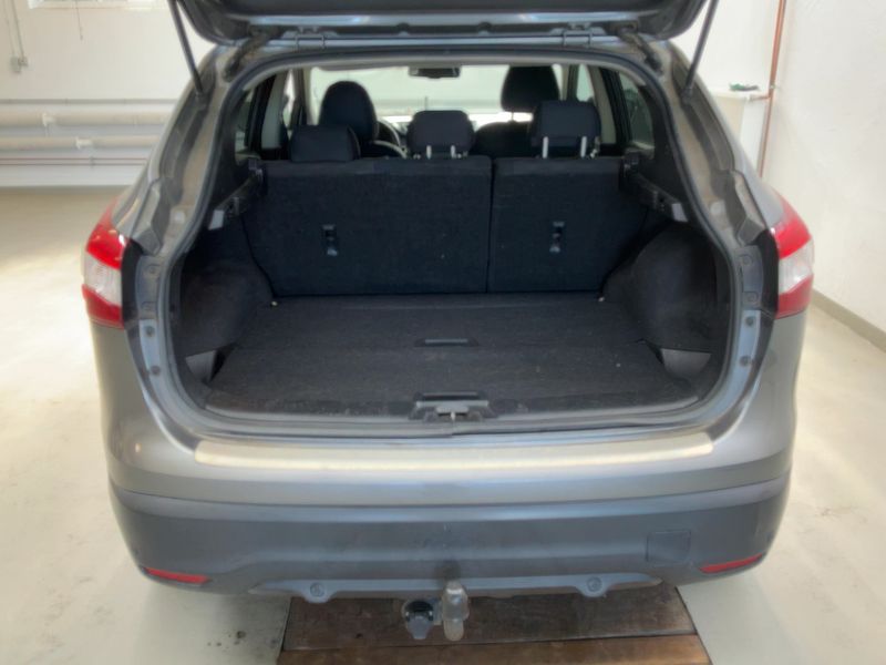 Nissan Qashqai 1.2 360 2014 – снимка 15