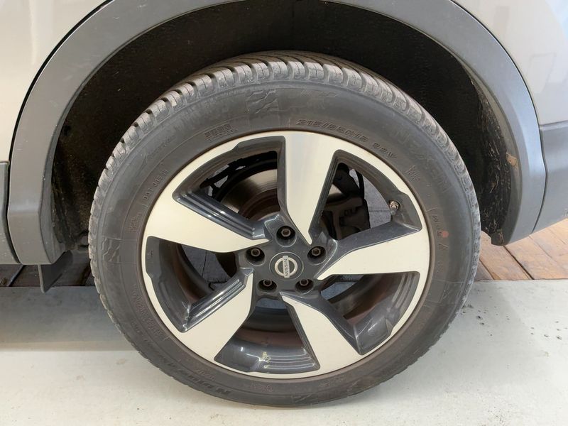 Nissan Qashqai 1.2 360 2014 – снимка 5