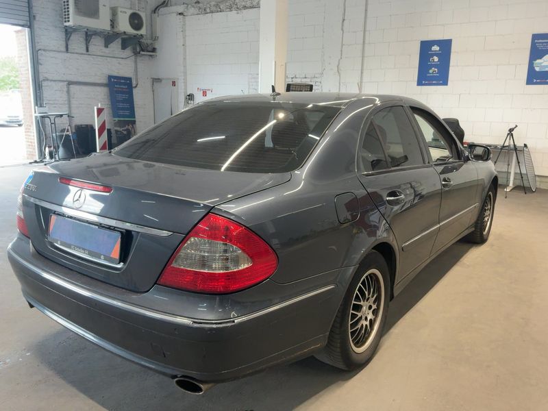 Mercedes-Benz E-Klasse E 280 Elegance 2009 – снимка 8