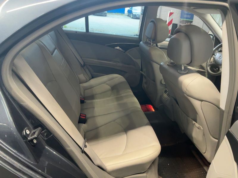 Mercedes-Benz E-Klasse E 280 Elegance 2009 – снимка 19