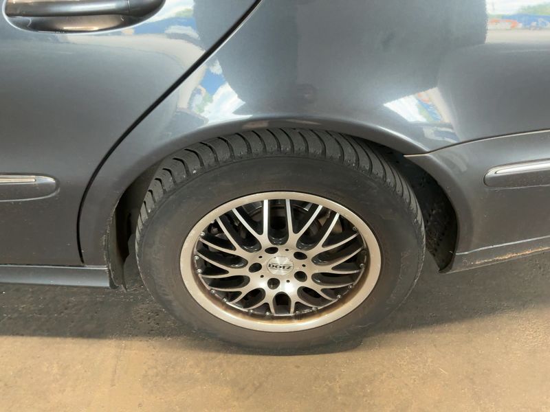 Mercedes-Benz E-Klasse E 280 Elegance 2009 – снимка 5