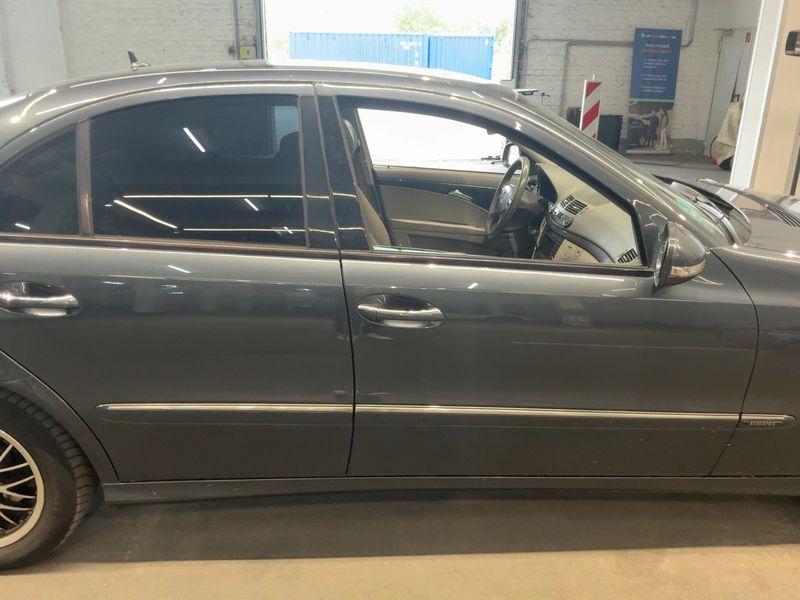 Mercedes-Benz E-Klasse E 280 Elegance 2009 – снимка 10