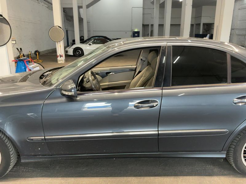 Mercedes-Benz E-Klasse E 280 Elegance 2009 – снимка 4