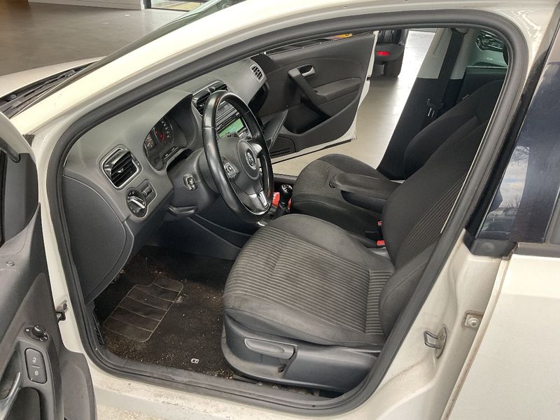 Volkswagen Polo 1.2 TSI Highline 2013 – снимка 16