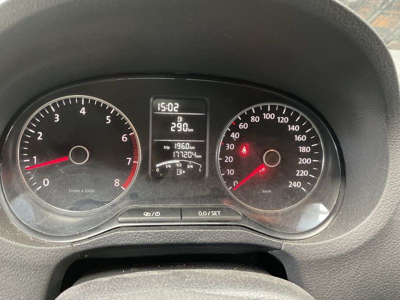 Volkswagen Polo 1.2 TSI Highline 2013 – снимка 18