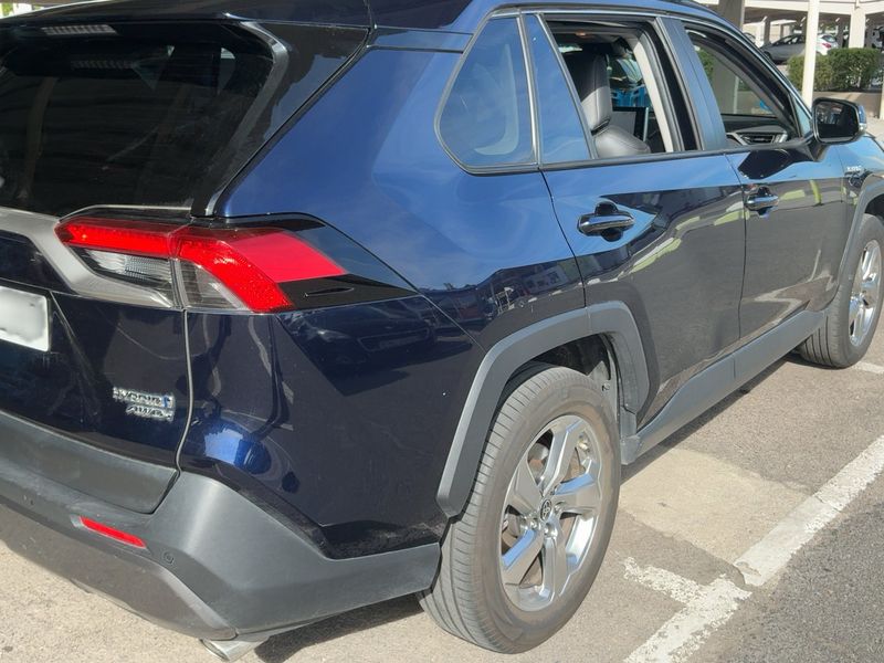 Toyota RAV 4 2.5 Hybrid 4x4 Luxury 2021 – снимка 8