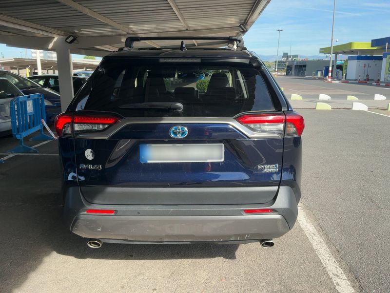 Toyota RAV 4 2.5 Hybrid 4x4 Luxury 2021 – снимка 7