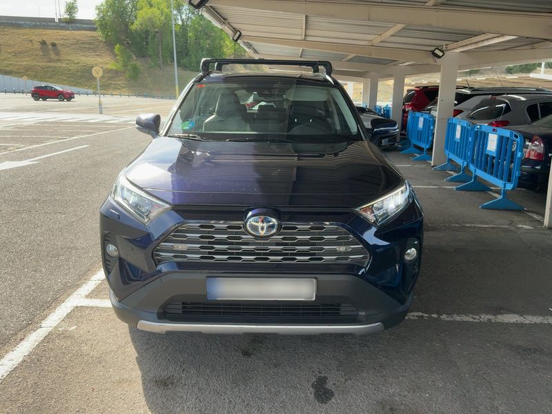 Toyota RAV 4 2.5 Hybrid 4x4 Luxury 2021 – снимка 14