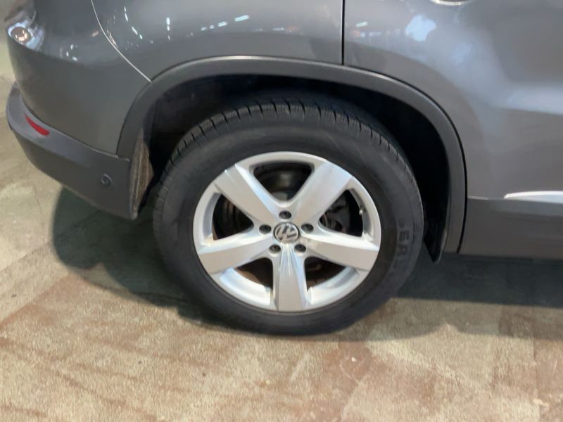 Volkswagen Tiguan 2.0 TDI Sport & Style 4Motion BlueMotion Tech 2013 – снимка 9